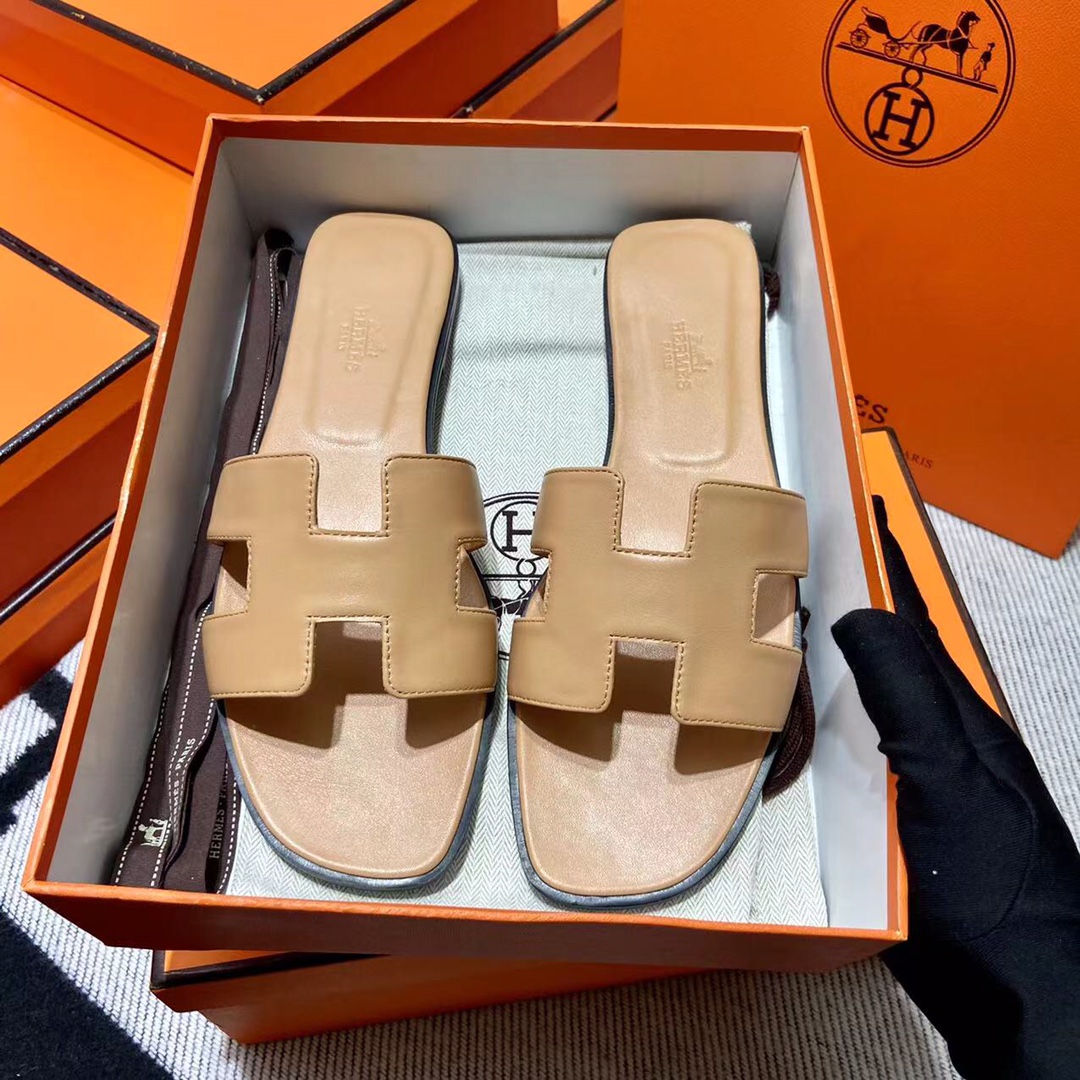 에르메스 올수공 오란 슬리퍼 샌들 스위프트 81